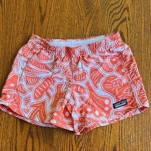 Patagonia baggies for girls size S 7-8 NWOT
